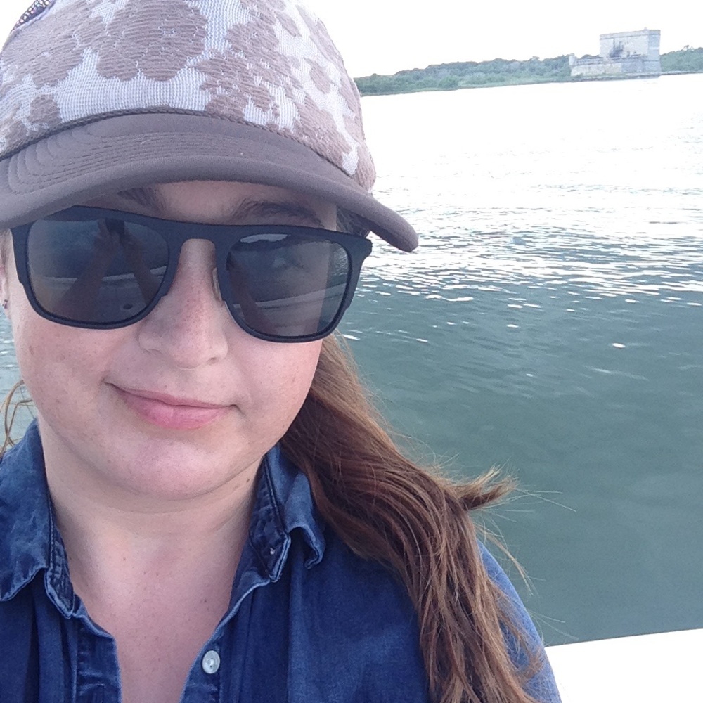 Meet your Posher, Carly